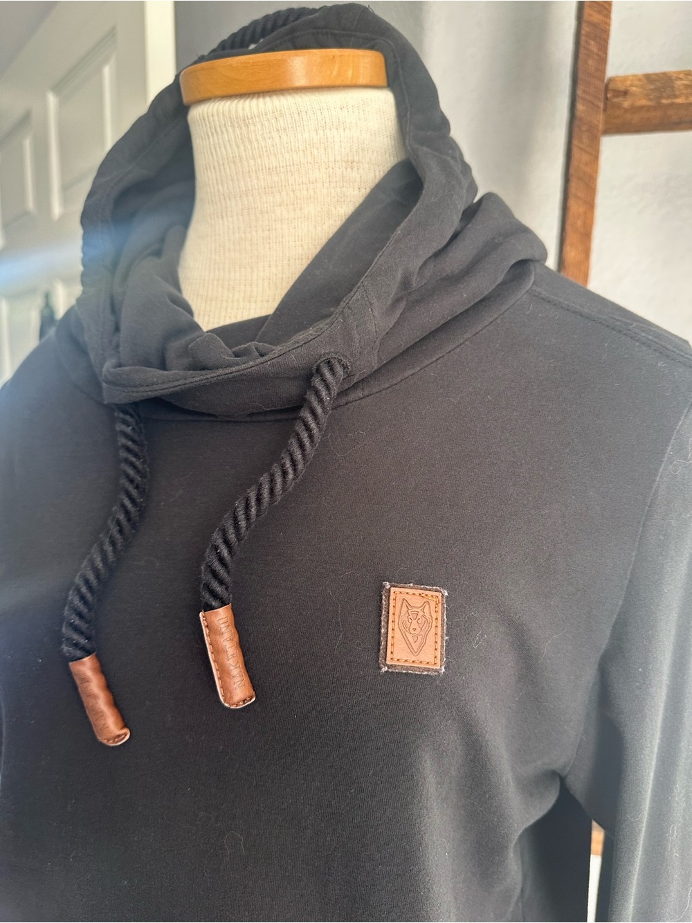 Naketano black hoodie with brown accents, size medium - Picture 4 of 16